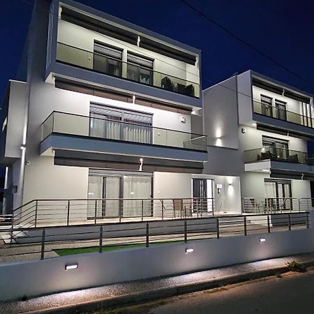Elinor Apartments Flogita Exterior photo